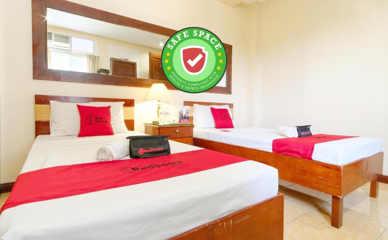 Reddoorz Near Camp Montelibano Hotel Bacolod Bagian luar foto